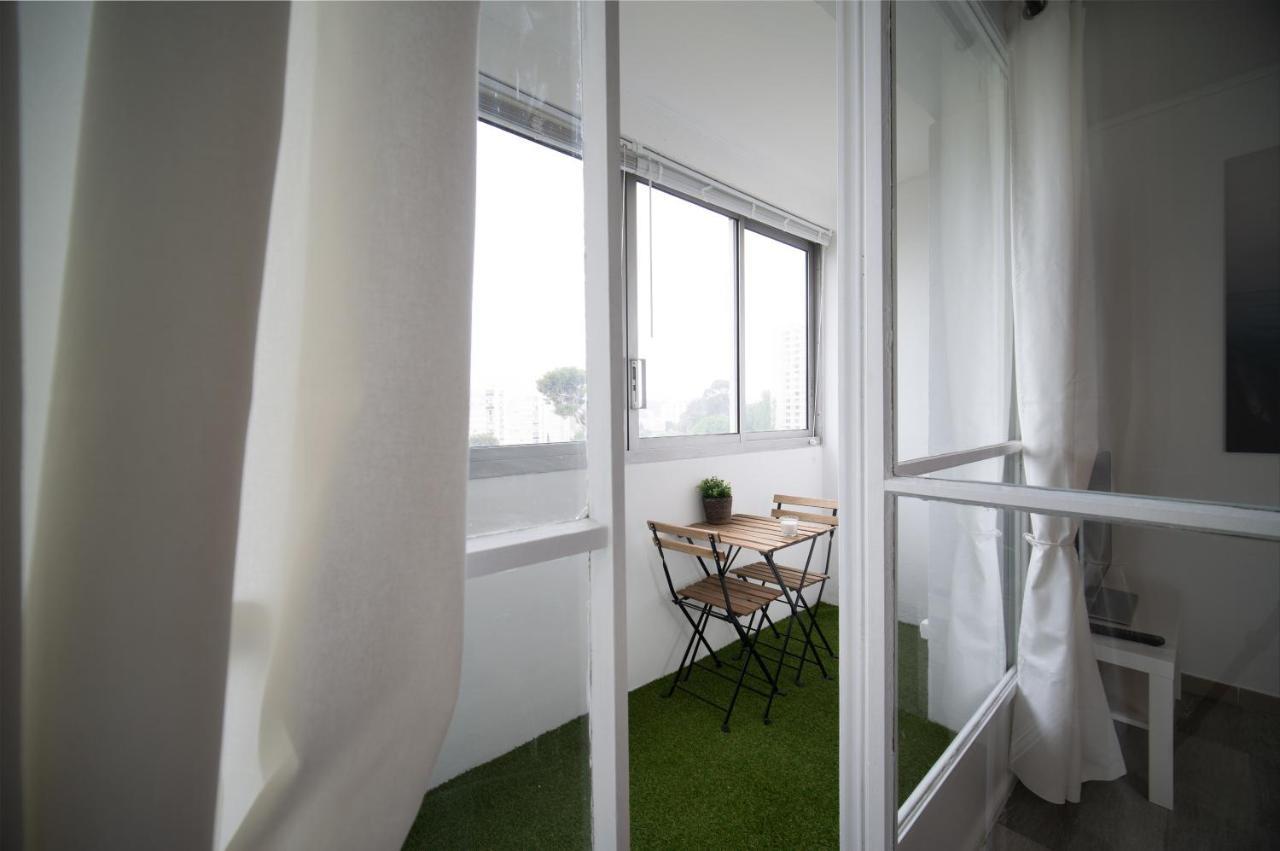 Appartement Tout Equipe Parking Balcon 2 Chambres Marselha Exterior foto
